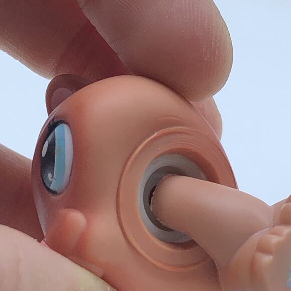 Littlest Pet Shop LPS #334 Red Brown Ferret Weasel Teal Eyes Cozy Care Center - Picture 5 of 5